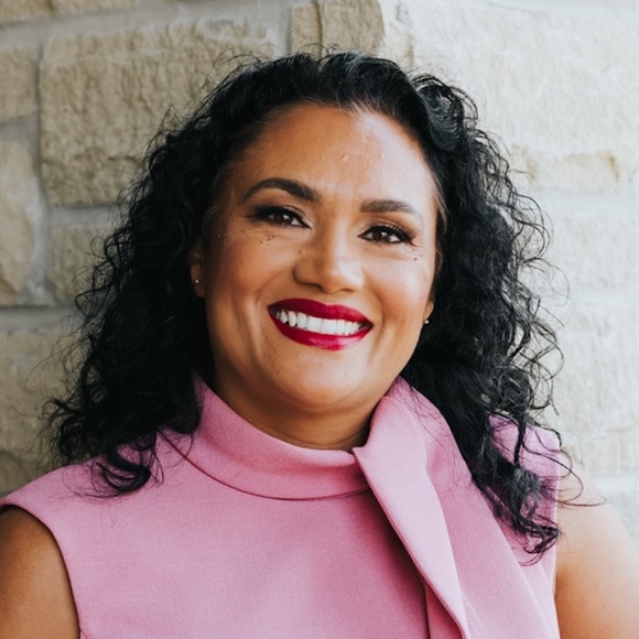 Meet your Posher, Melanie - Picture 1 of 1